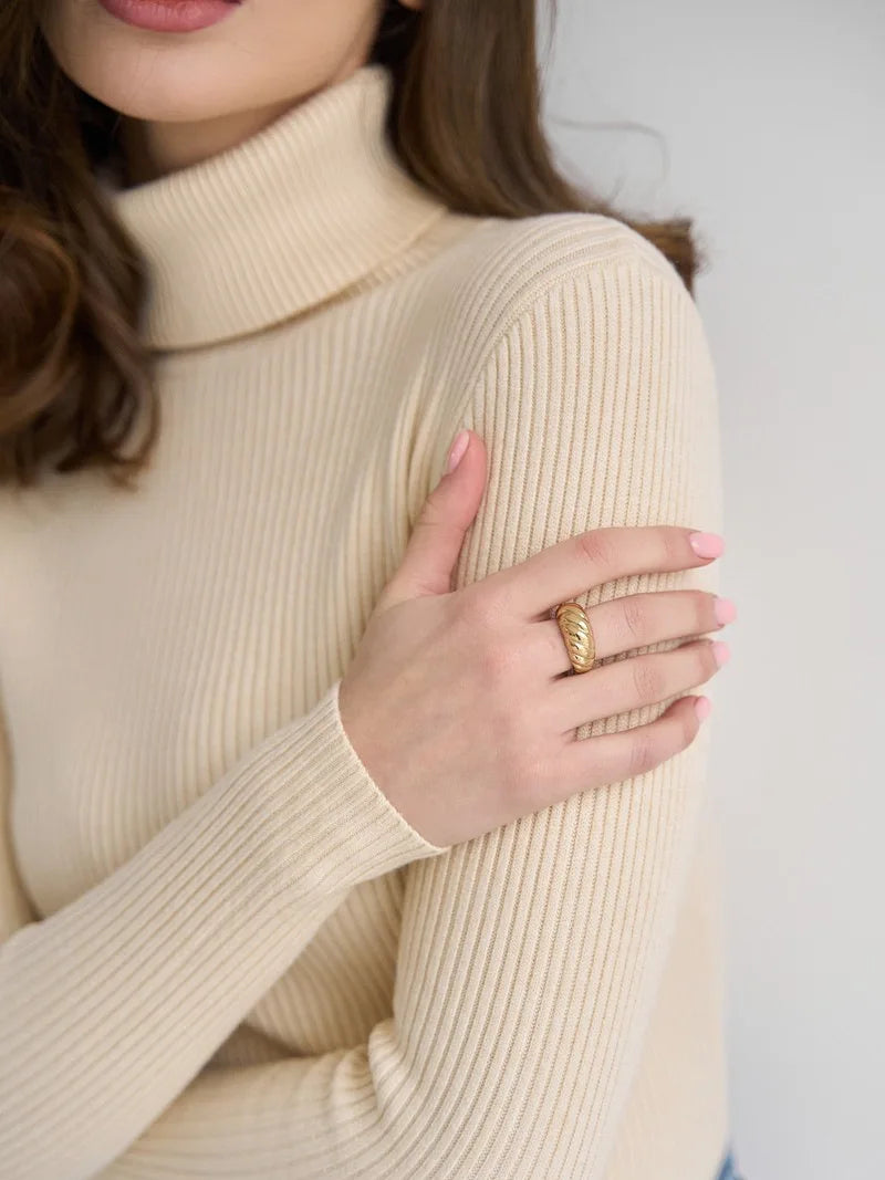 Basic Turtleneck Sweater